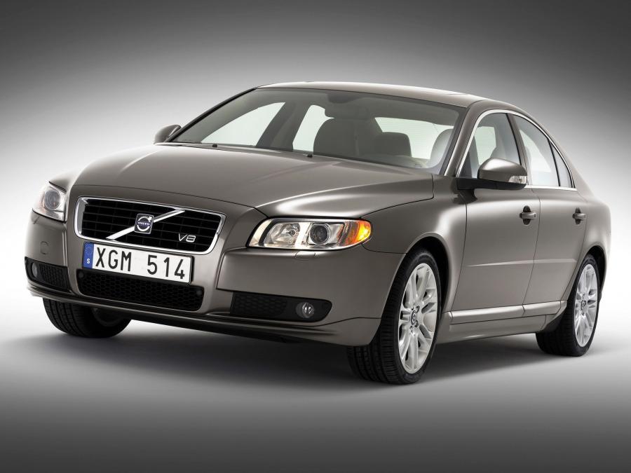  Volvo S80 V8 2007 года  (фото 33 из 69)